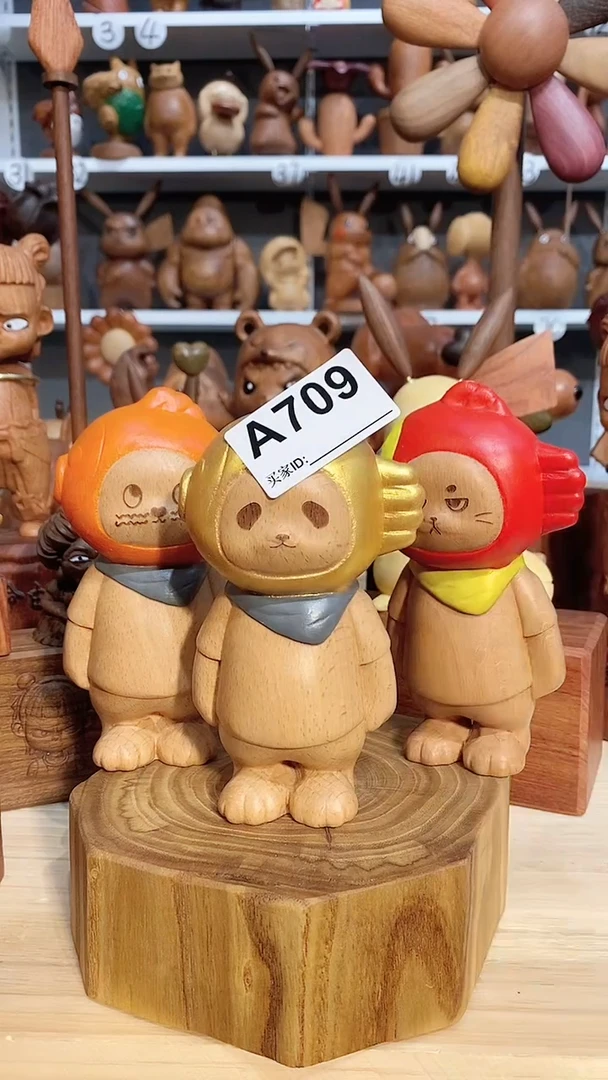 【闪购商品】木木雕摆件可爱卡通