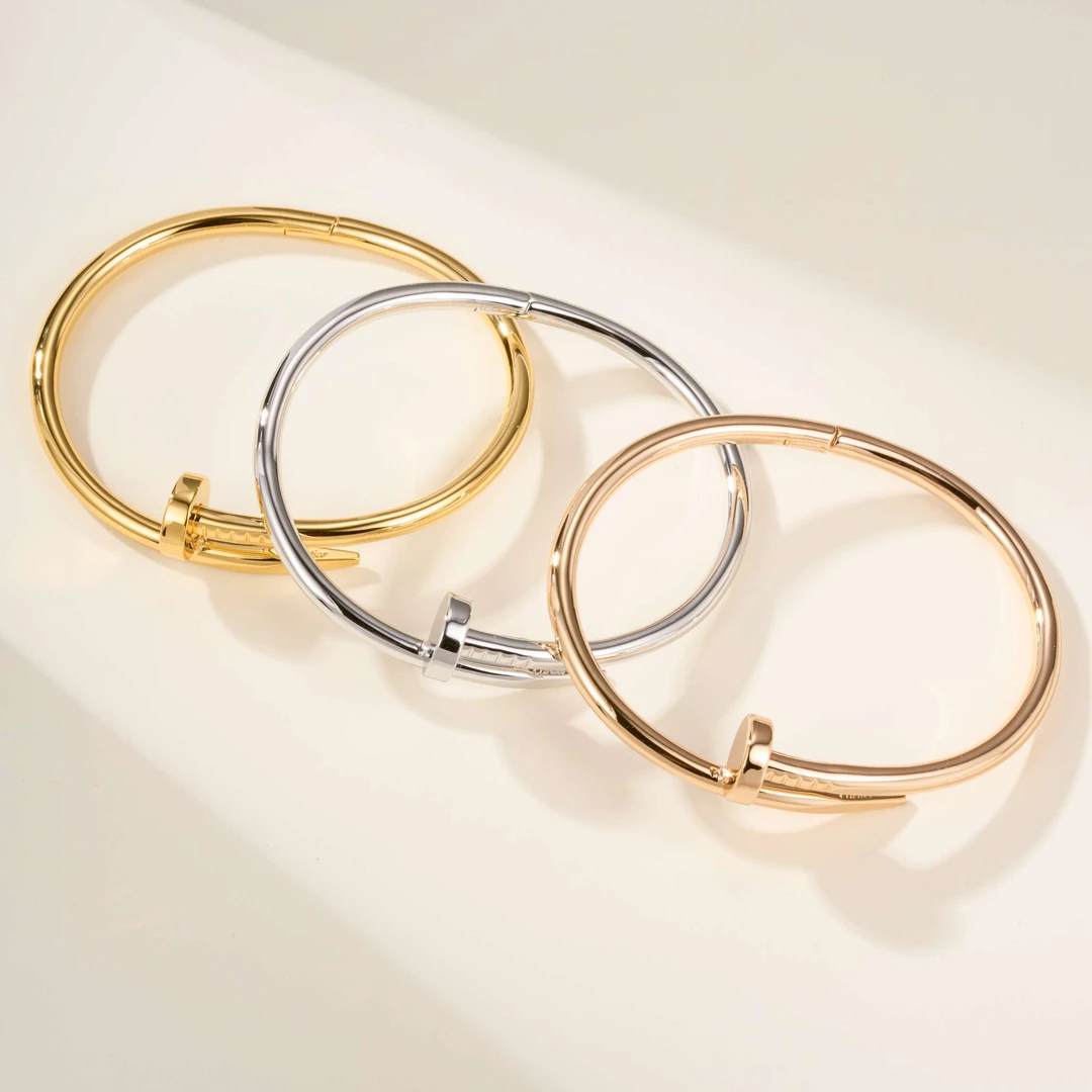 S饰间钉子手濁丝巾1226