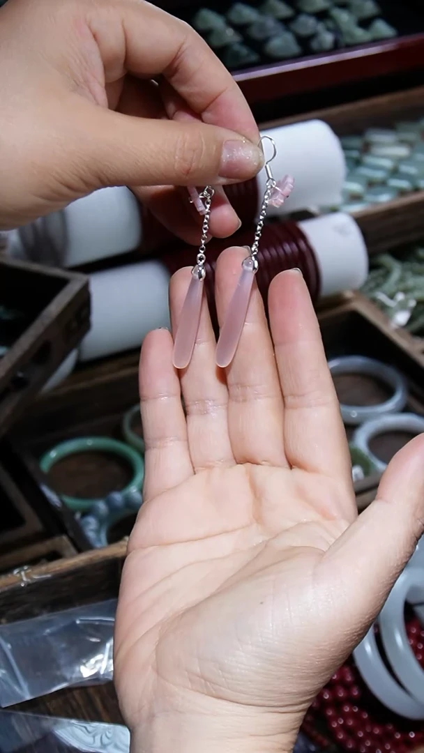 【闪购商品】玛瑙/玉髓耳坠未镶嵌0003