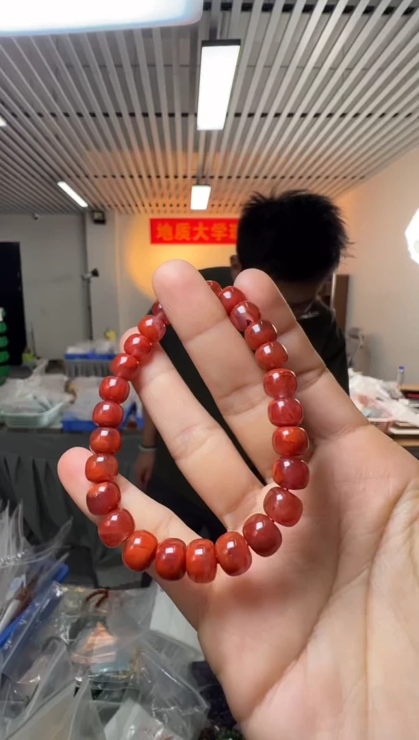 手串未镶嵌南红玛瑙约8*7mm南红老型珠单圈