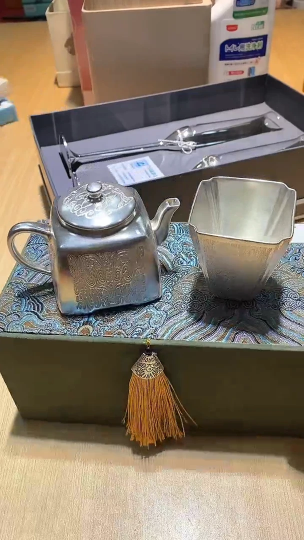 【闪购商品】瓷片锅碗瓢盆一件不剩