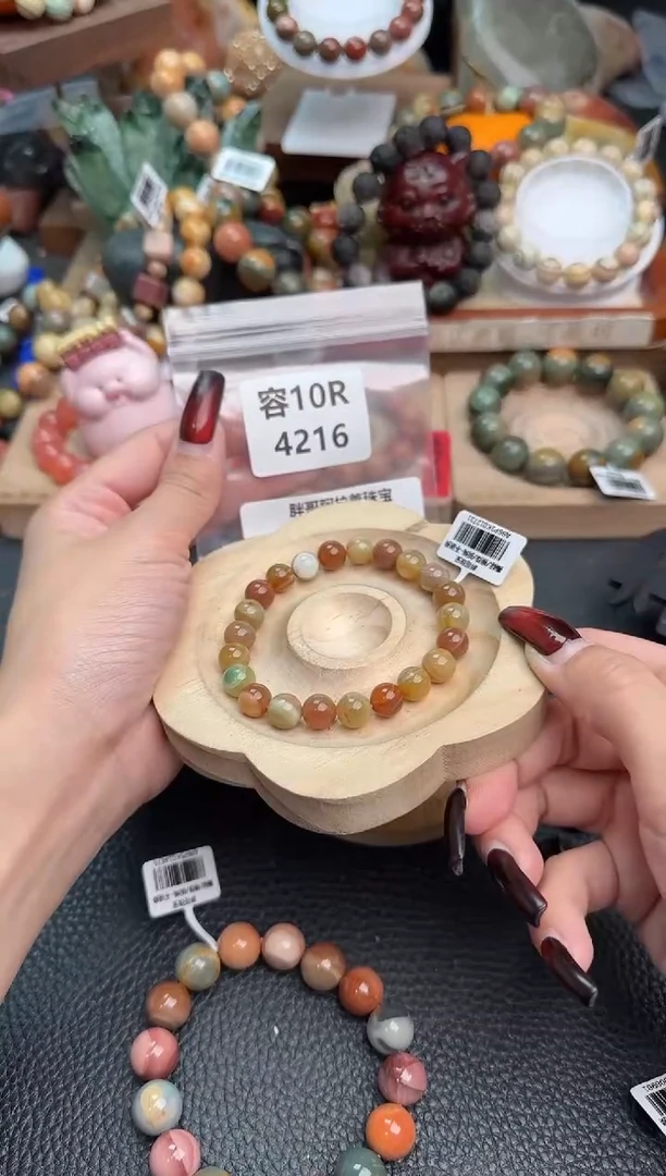 【闪购商品】石英质玉手链未镶嵌10R4216