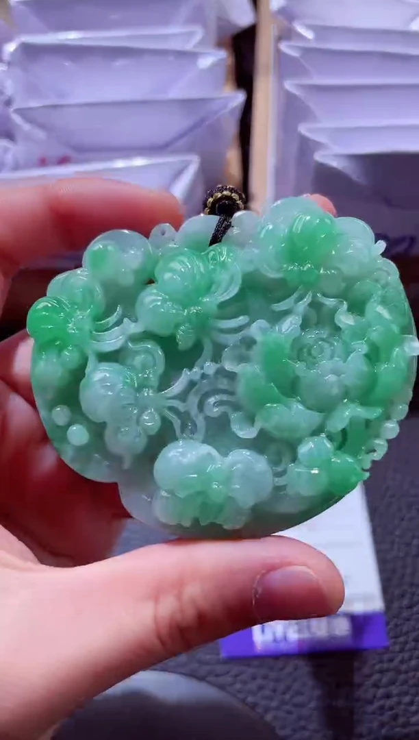 颈饰未镶嵌翡翠00000266