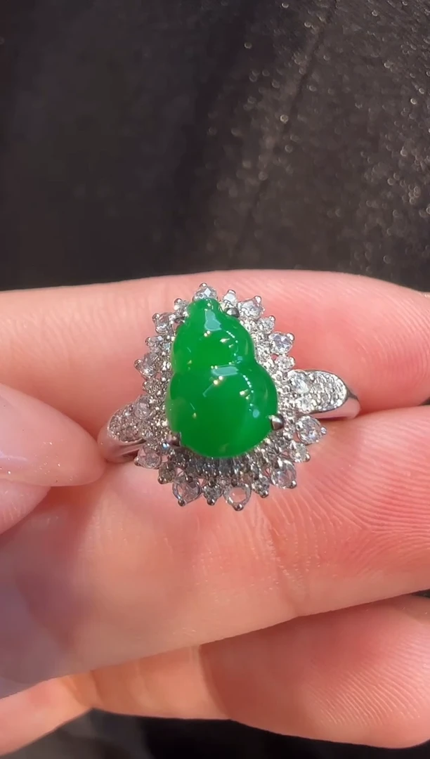 18K金镶嵌戒指翡翠AL6戒指