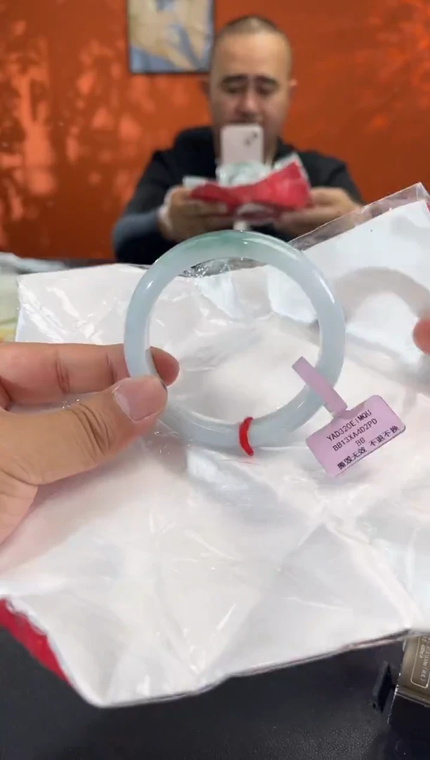 未镶嵌手镯翡翠14 60