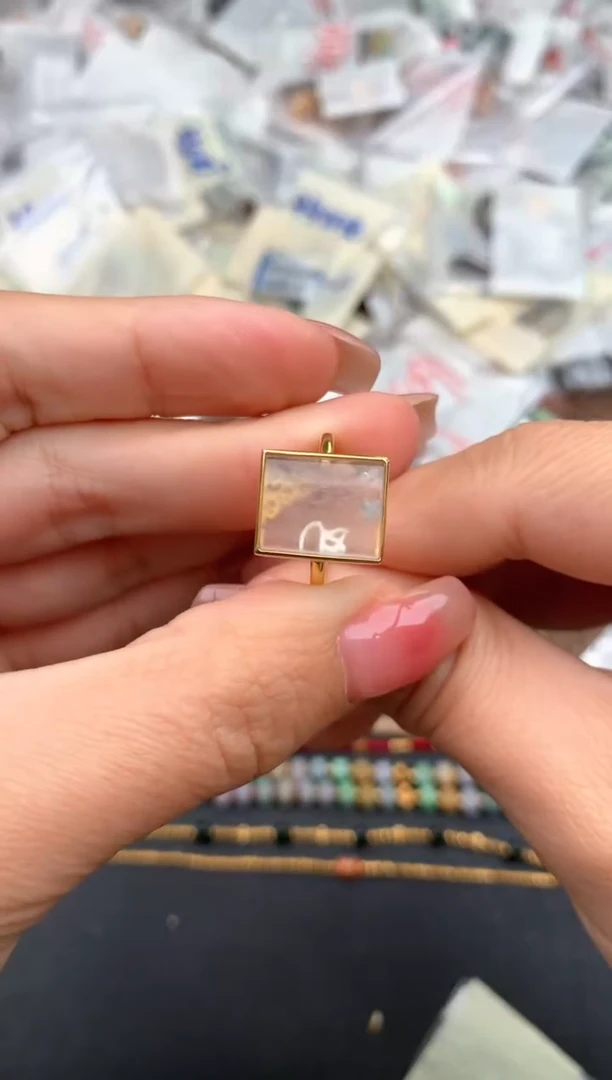 18K金镶嵌挂件翡翠一14圈