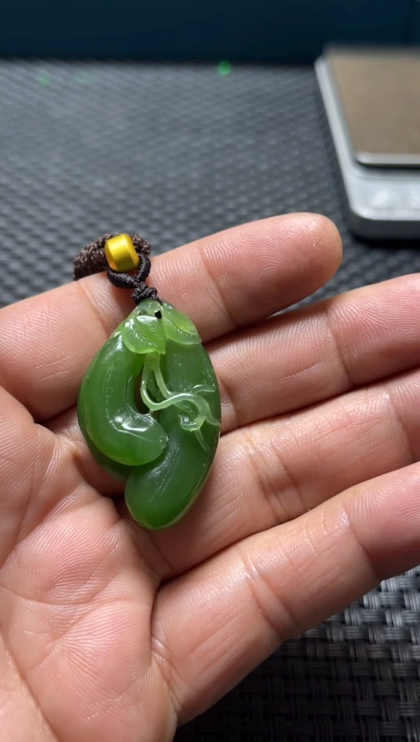 【闪购商品】和田玉挂件未镶嵌丝瓜