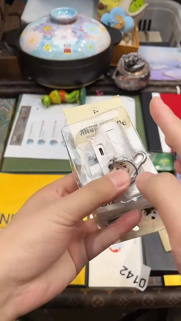 【公路商店】摆件·小熊便携充-全场包邮