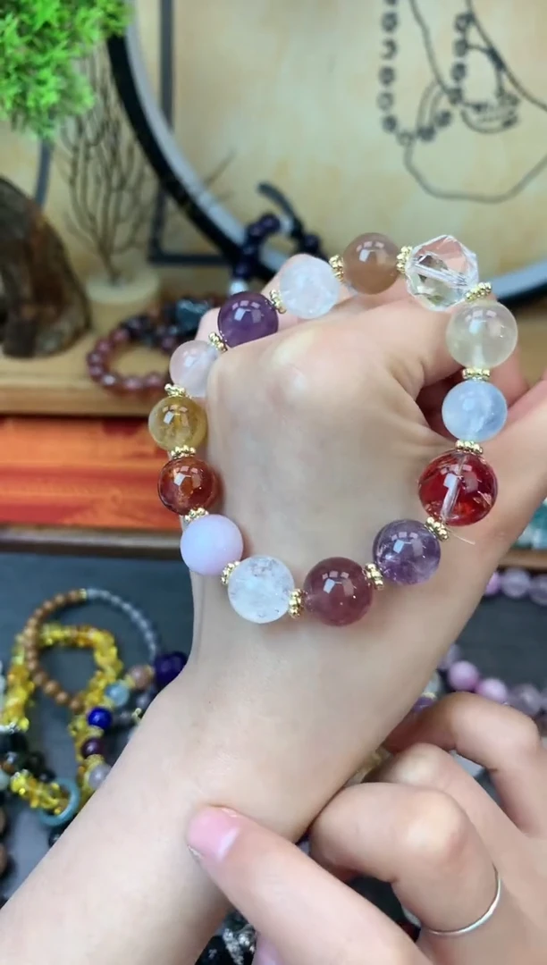 【闪购商品】水晶手链未镶嵌1377多宝