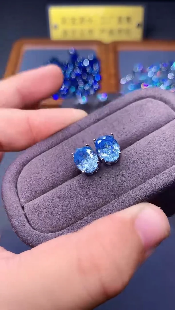 海蓝宝石耳钉银S925镶嵌00000