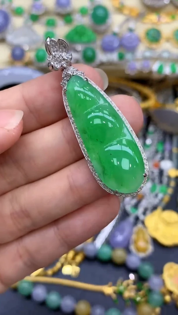 颈饰18K金镶嵌翡翠574-中国好珍宝