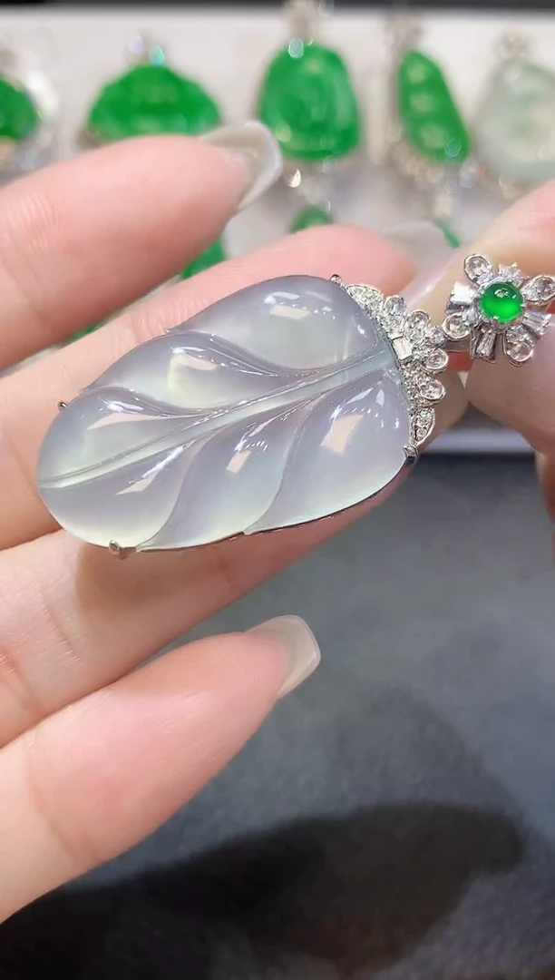 翡翠18K金镶嵌吊坠(不含链)C9