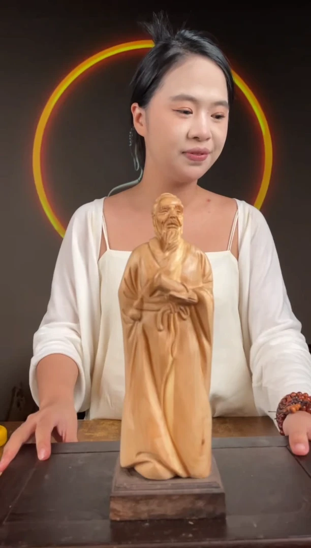 柏木（崖柏）手工摆件,先抢先得 编号:349