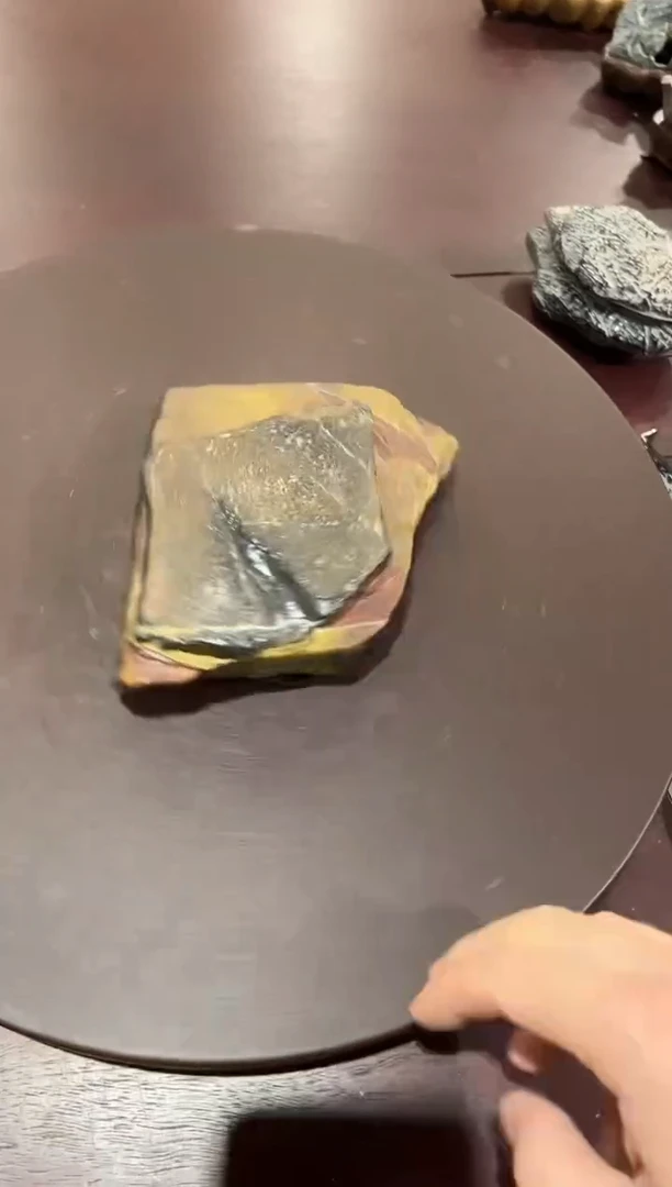 某*意境典雅砚台烟缸摆件