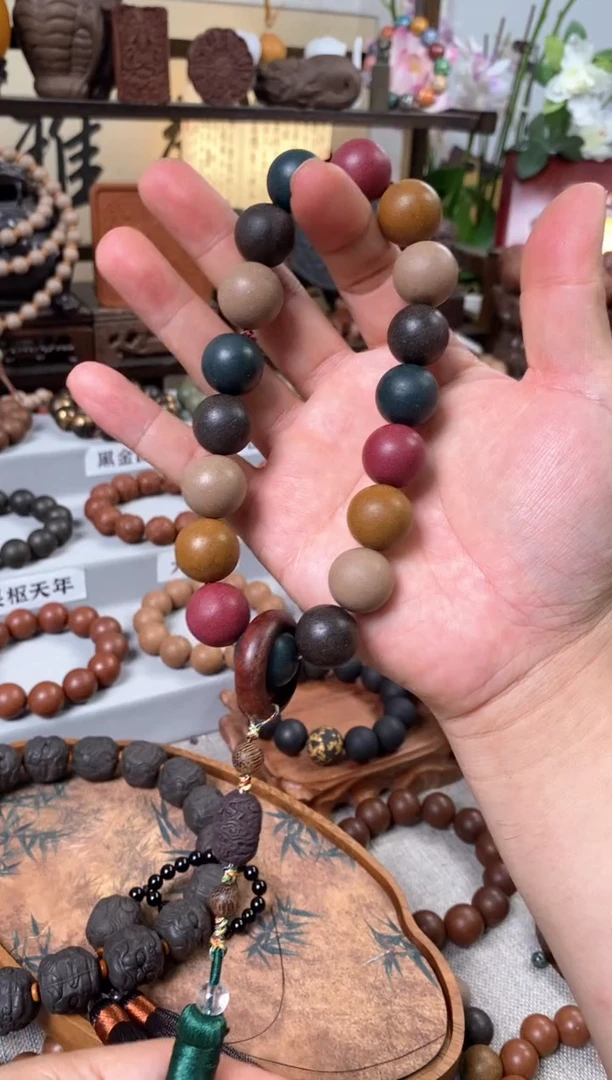 泥塑一代五方福利手串1.8*18