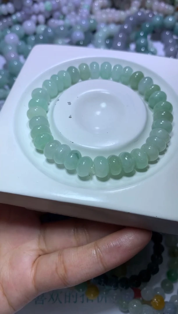 翡翠挂件未镶嵌朱****)CXX307276