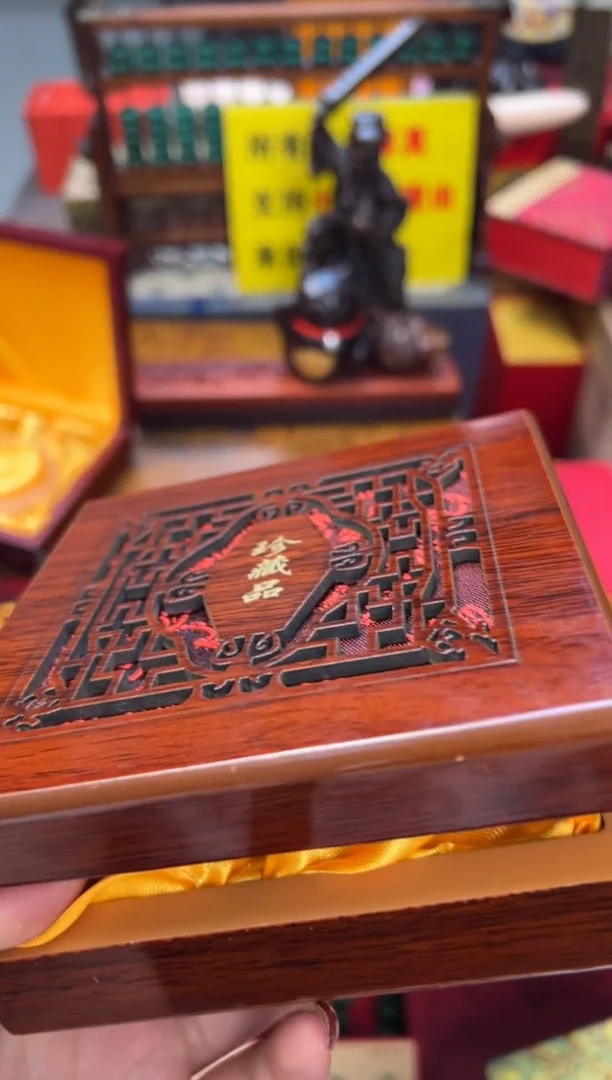 【闪购商品】木——————————高瓷蓝手串