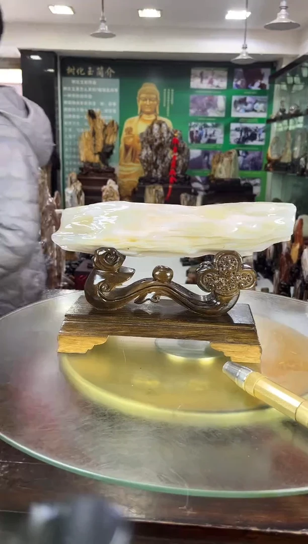 缅甸天然树化玉精品摆件