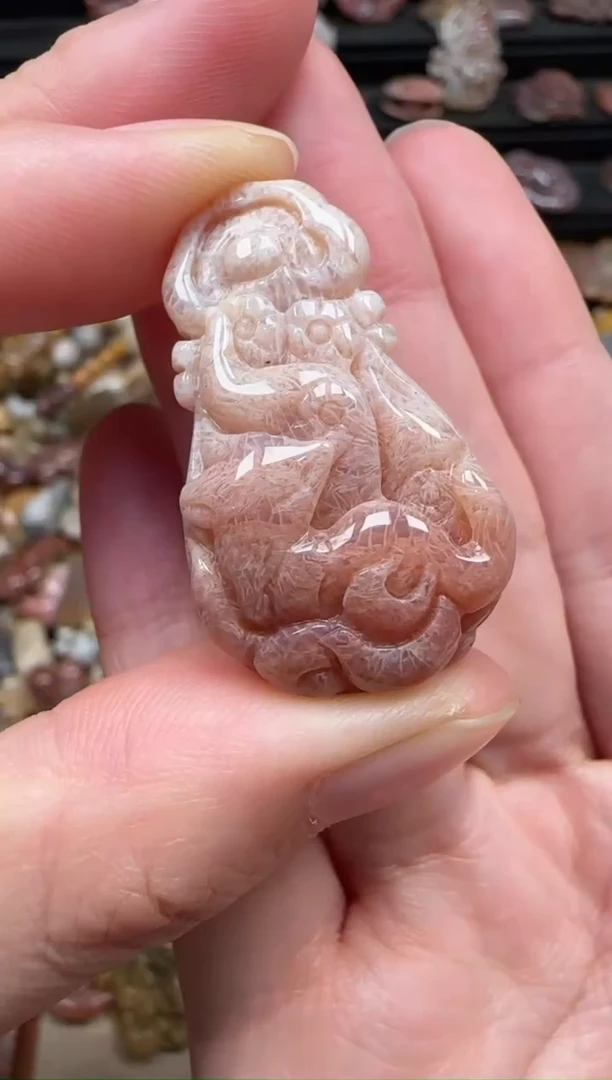 颈饰未镶嵌硅化珊瑚（珊瑚玉）145