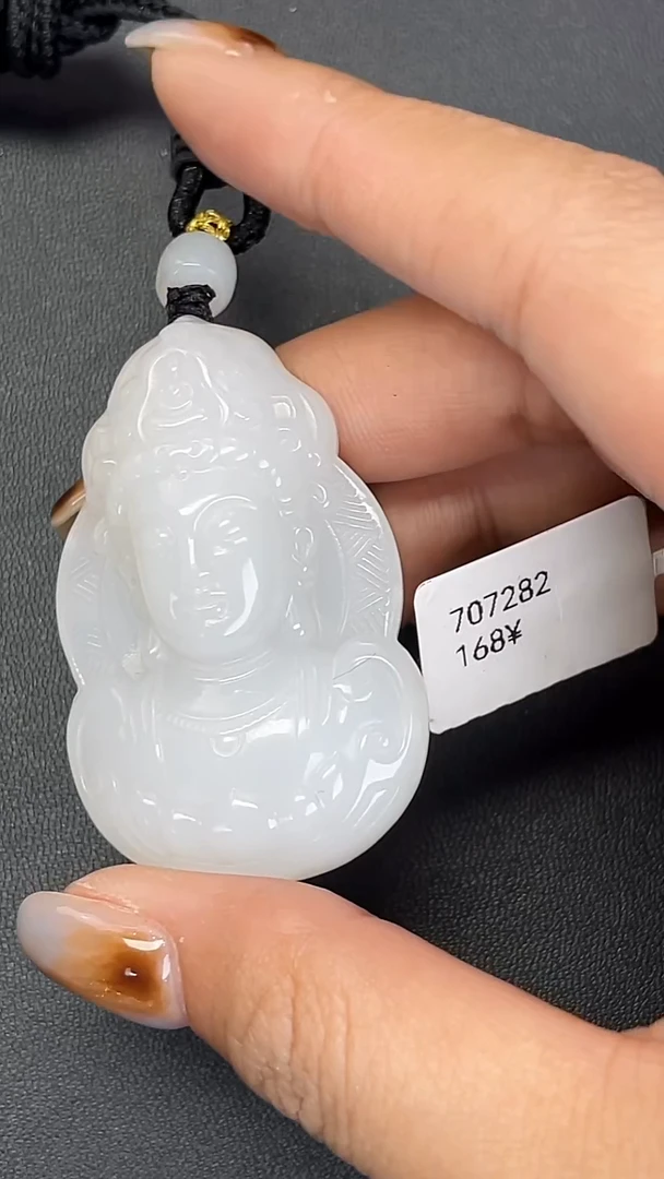 颈饰未镶嵌和田玉711005#和田玉白玉精雕观音法相吊坠多人