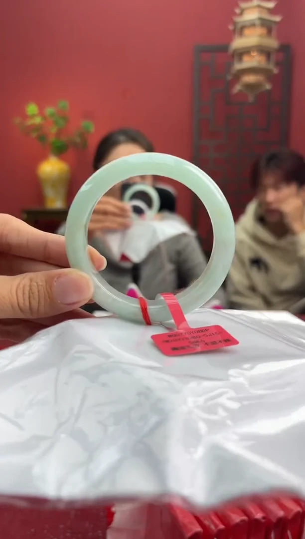 未镶嵌手镯翡翠翡翠手镯3
