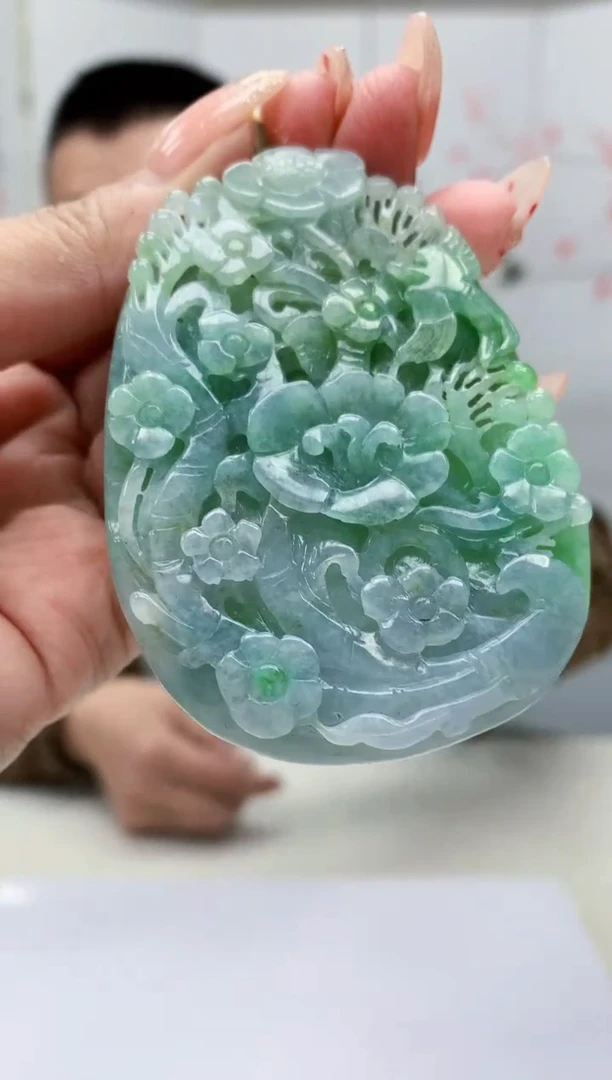 【闪购商品】定制翡翠未镶嵌4812MM-毛货挂件172