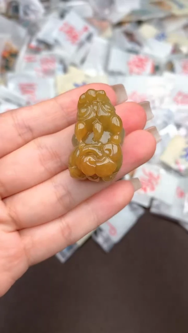 未镶嵌挂件翡翠一