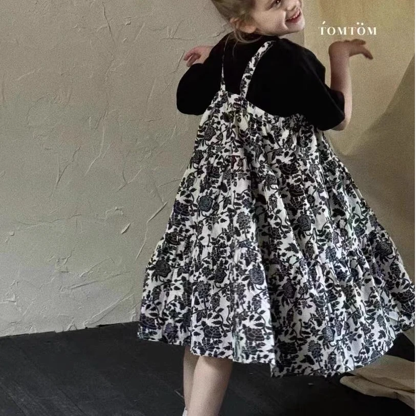 76712高端专享夏款连衣裙灰色