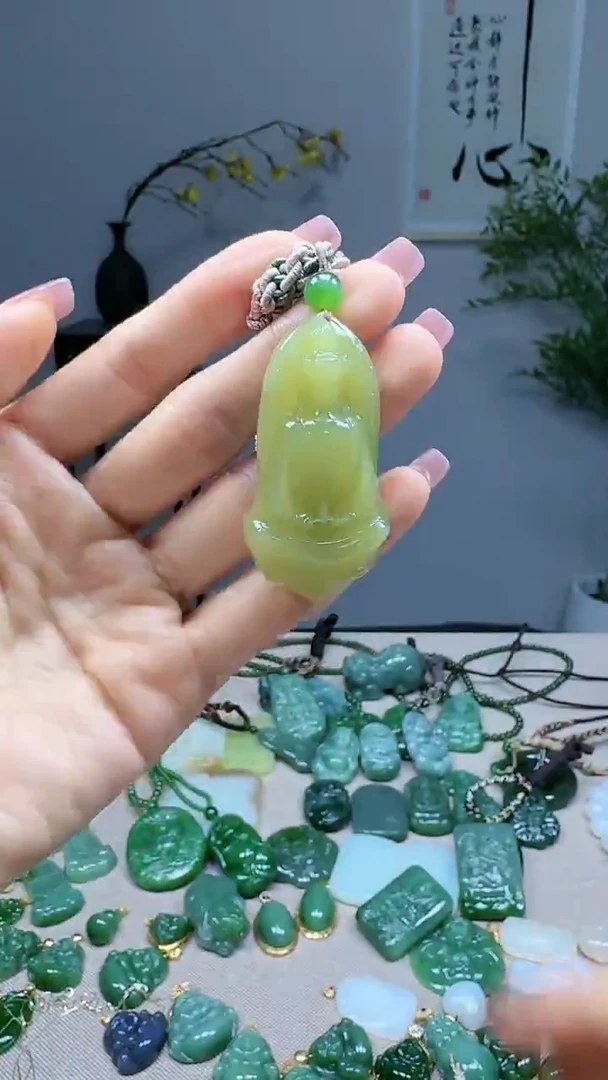 未镶嵌和田玉挂件1