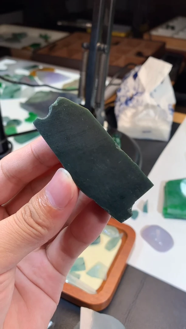 未镶嵌定制翡翠墨翠