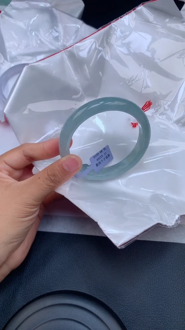 【闪购商品】翡翠手镯未镶嵌天然缅甸A货翡翠手镯
