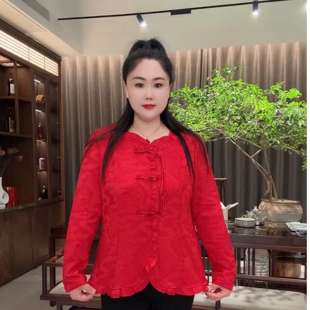 2025冬季新款时尚洋气新中式薄绒提花花边盘扣显瘦上衣