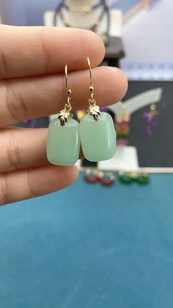 【闪购商品】和田玉耳饰14K金镶嵌无事牌耳钩