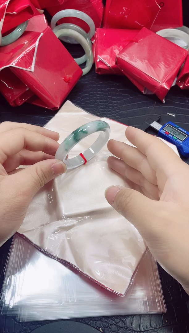 非金属无小哥242号手镯51.9圈口