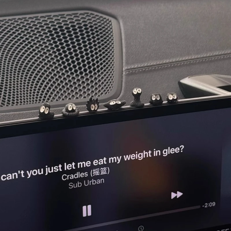 百变小煤球车载显示屏摆件汽车后视镜装饰电动车内装饰品摆件