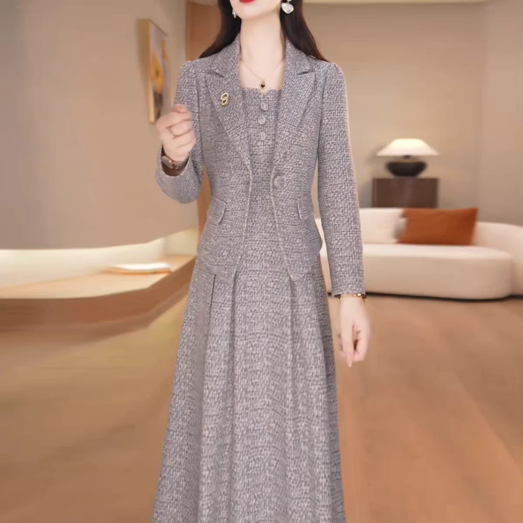 气质长袖小西服两件套连衣裙女2025年春秋新款流行妈妈背心裙套装