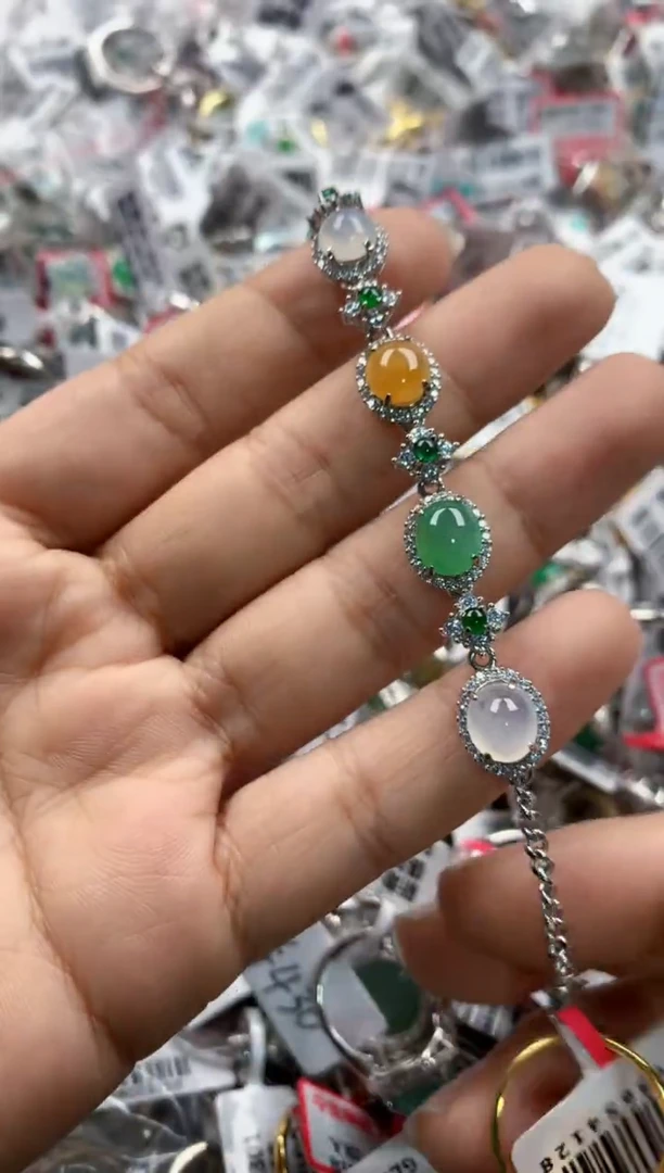 银S925镶嵌戒指翡翠666    3