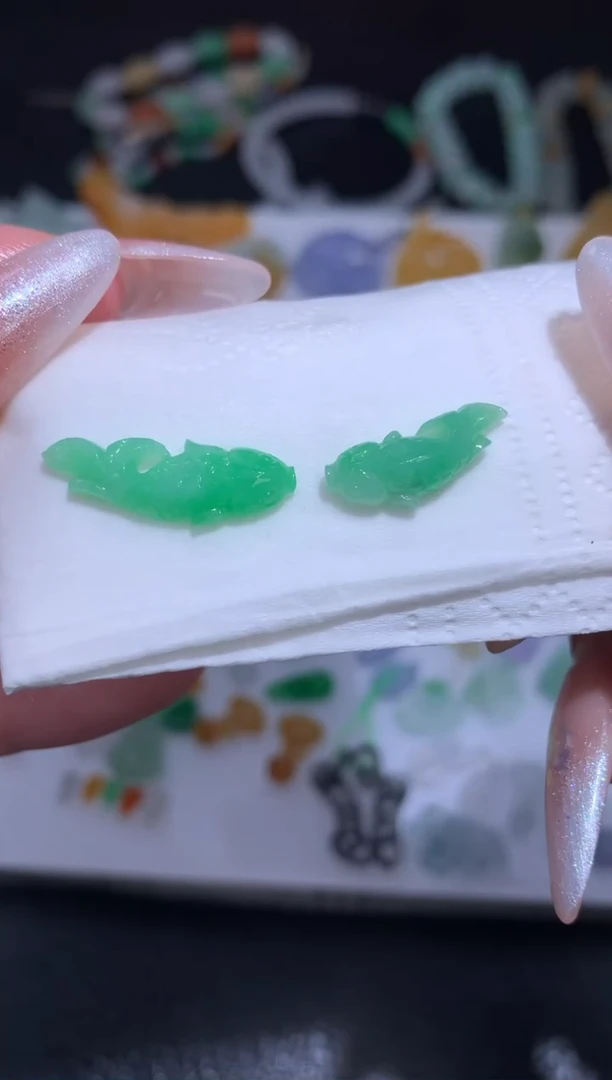 未镶嵌定制翡翠一对锦鲤鱼