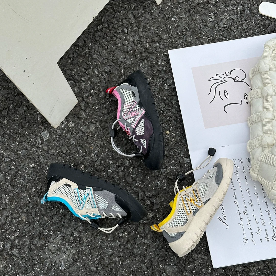 2025春夏新款儿童透气网鞋运动鞋男女童户外防踢登山鞋休闲鞋