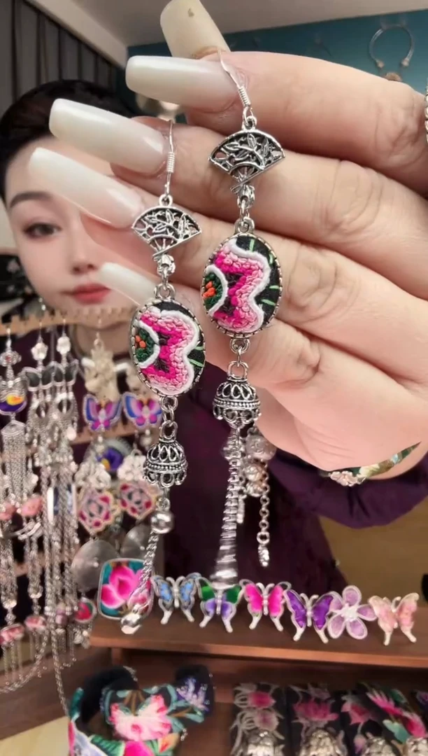 刺绣纯手工民族风刺绣耳环