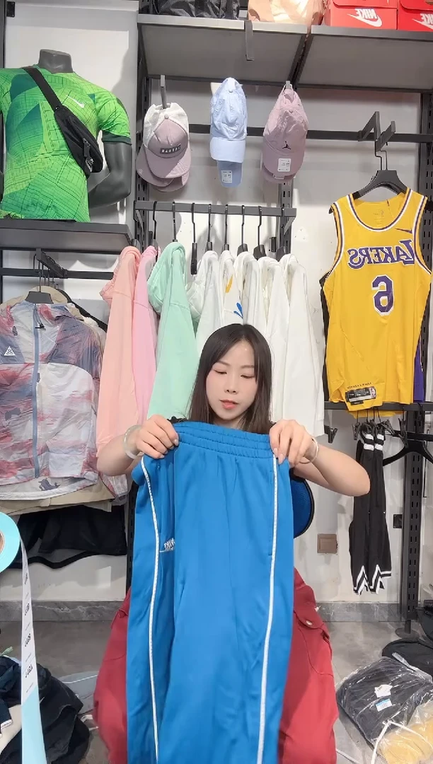 1157  编码 瑕疵款直播间过款为准 尺码