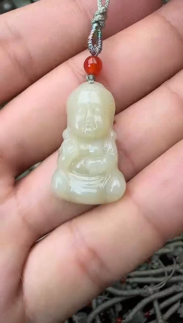 颈饰未镶嵌和田玉拍一发一