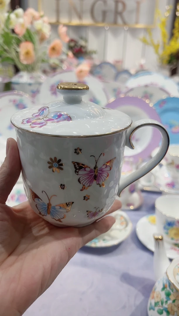 【闪购商品】骨瓷盖杯