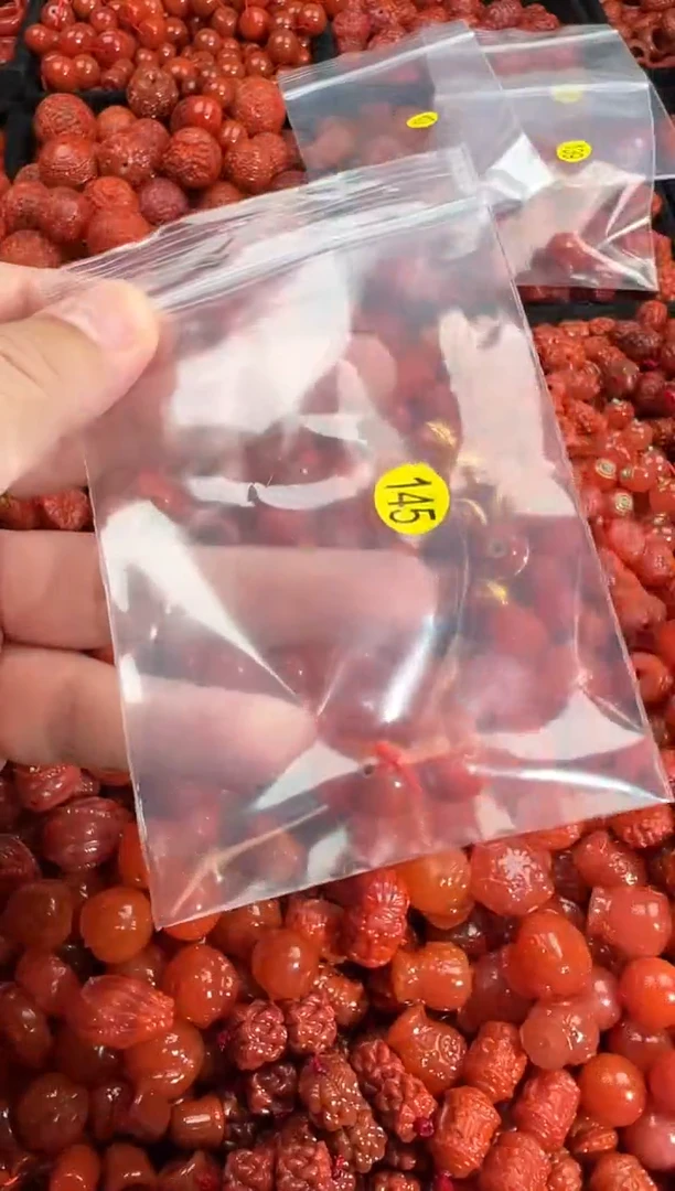南红玛瑙未镶嵌颈饰1