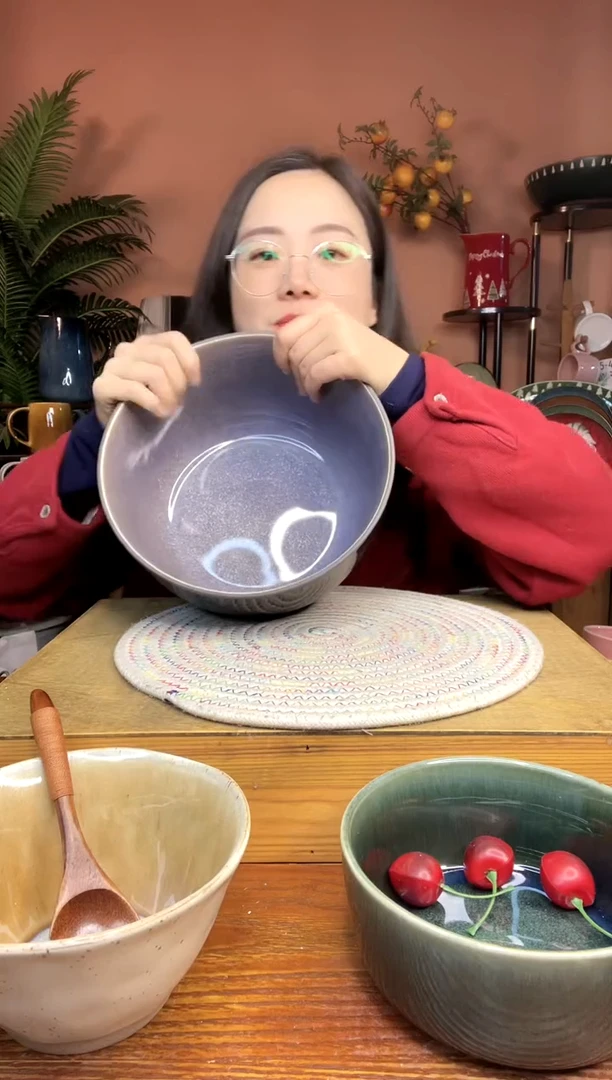 陶瓷9英寸筒子大碗  微瑕