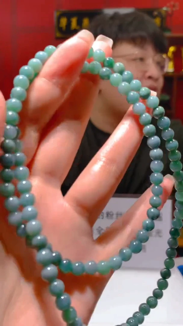 定制翡翠未镶嵌闪购毛货链接XHW016