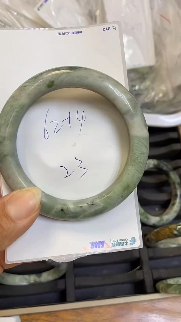 未镶嵌蛇纹石玉手镯62多样性发货其中之一23