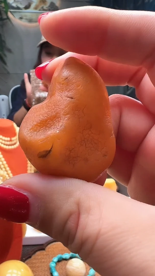 蜜蜡颈饰未镶嵌蜜蜡全皮吊坠