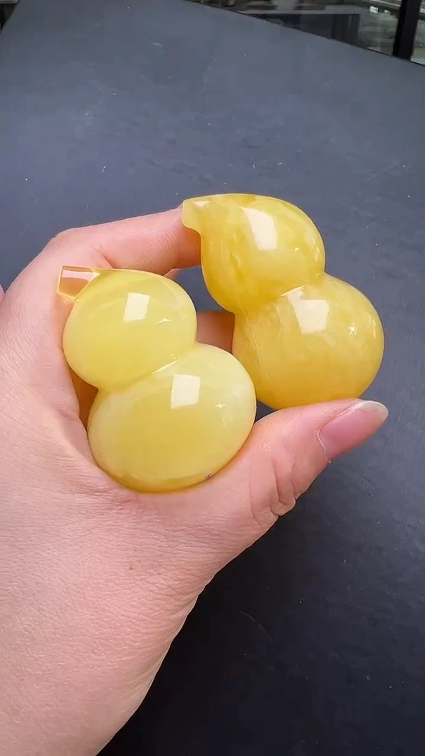 裸石蜜蜡未镶嵌多样性发一 蜜蜡葫芦手把件 JP57913