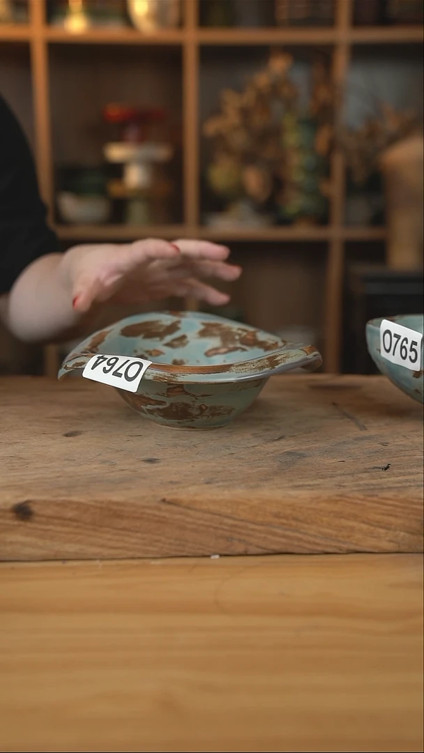 0764蓝色系列的8英寸帽子盘